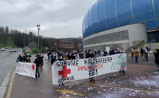 Movilización en Cruz Roja por el despido de 8 trabajadores