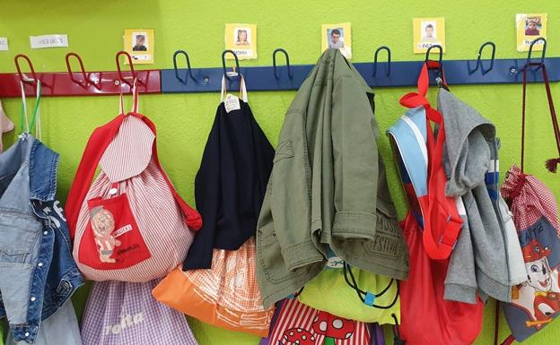 Gela itxien kopuruak gora egiten jarraitzen du 253 ikasgelekin