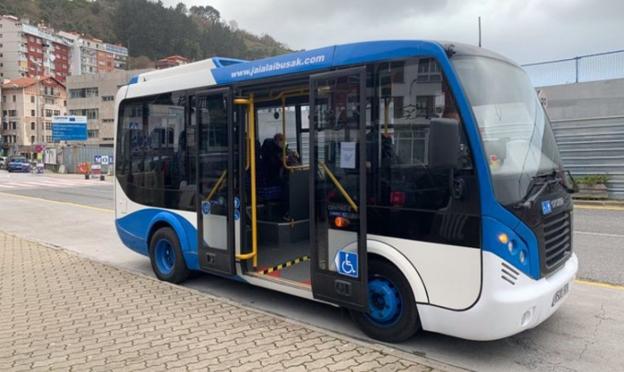 Una nueva empresa presta el servicio de transporte urbano de la villa