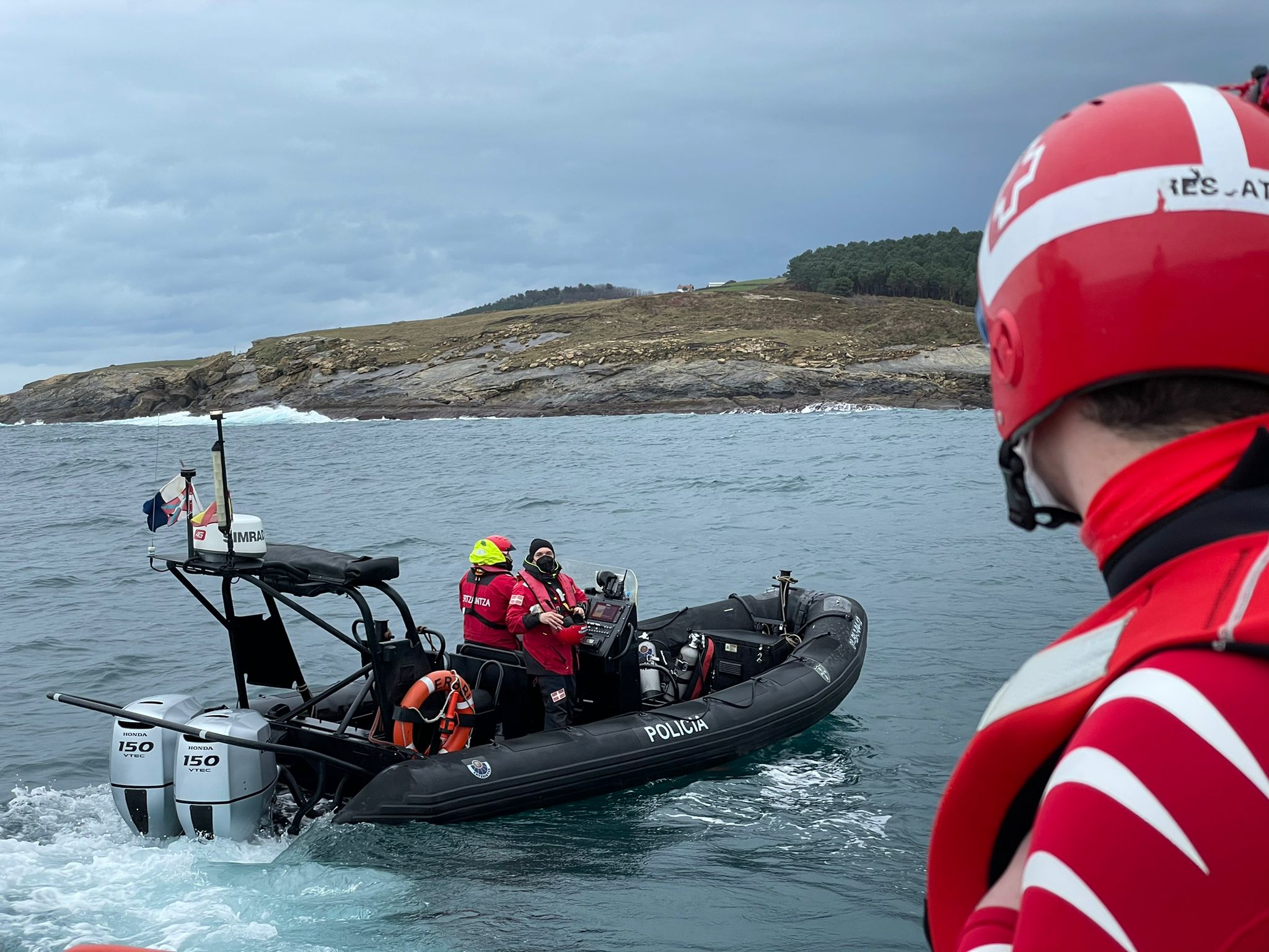 Dan por finalizada sin resultado la búsqueda del pescador desaparecido en Hondarribia
