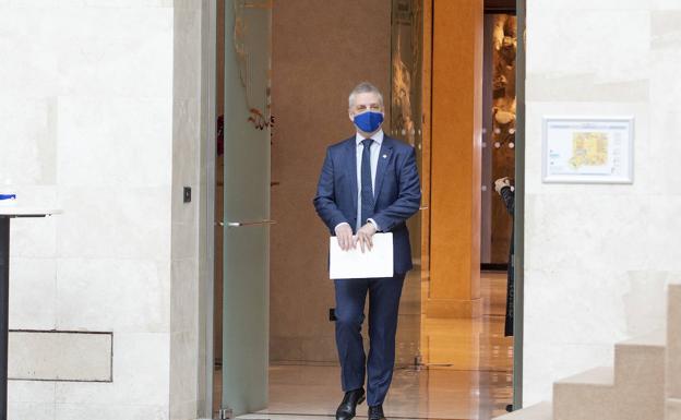 El Gobierno Vasco estudia si recurre el fallo y ahora no ve oportuno recusar al magistrado