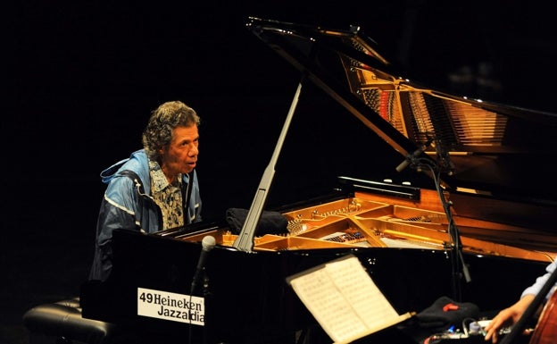 El adiós donostiarra a uno de los últimos dioses del jazz