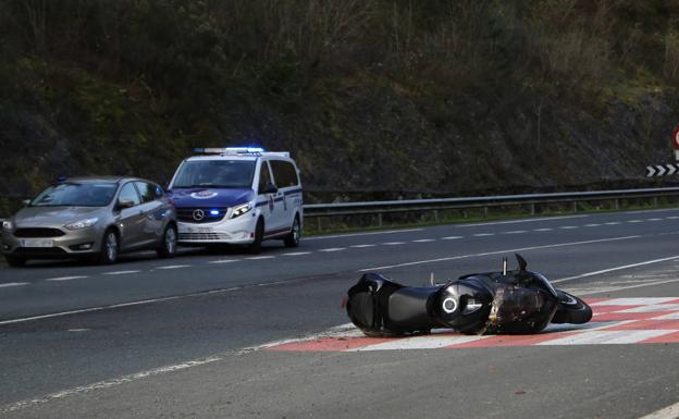 Un donostiarra, sexto motorista fallecido en Euskadi en lo que va de año