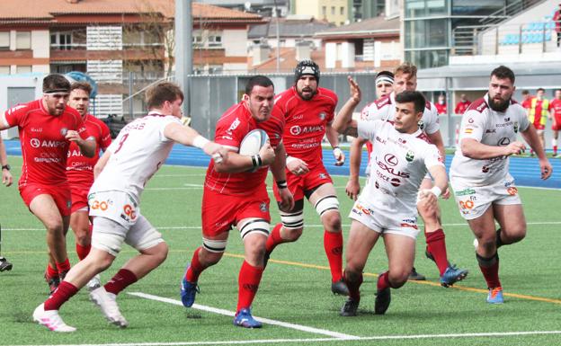 Una melé final da cuatro puntos al Ordizia