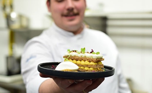 Milhojas de nuez y fruta de la pasión de David Arellano