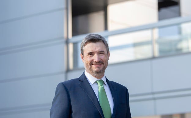 «Euskadi es el lugar adecuado para la planta de electrolizadores, pero la decisión sigue abierta»