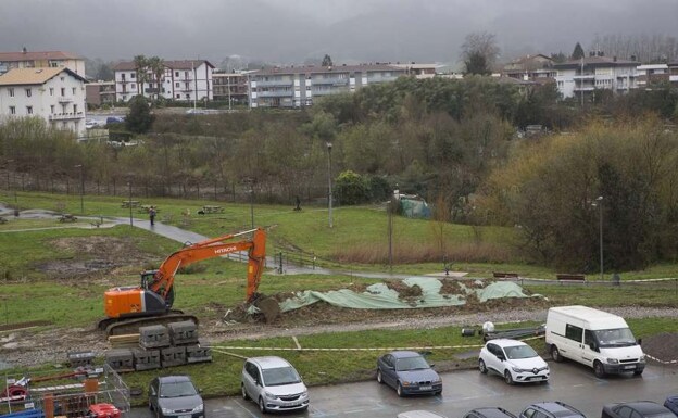 El Gobierno Vasco ha propuesto dar su visto bueno a la calidad del suelo de San Miguel-Anaka. /f. de la Hera