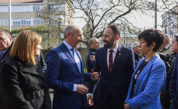 Erkoreka abre con Marlaska las reuniones para concretar los compromisos de Sánchez y Urkullu