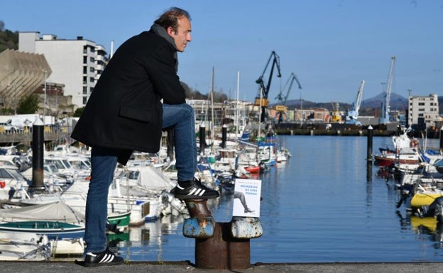 «Trintxerpe es un territorio muy novelesco, da mucho juego literario»