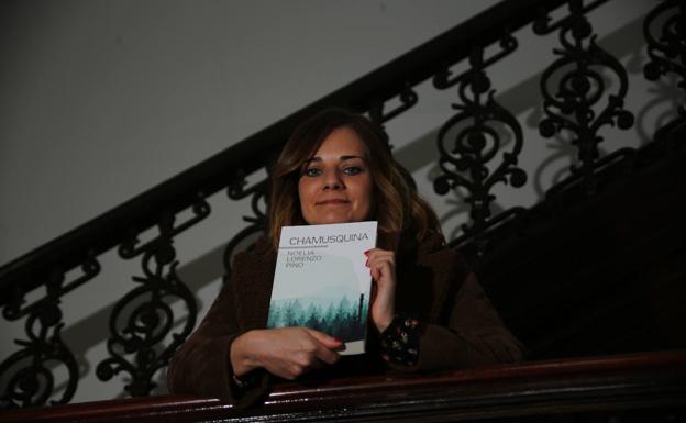 La irunesa Noelia Lorenzo Pino recupera su primera obra, 'Chamusquina'