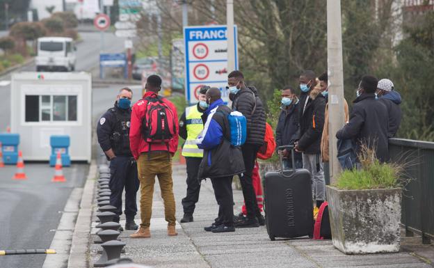 «Nos fuimos de Malí huyendo de la guerra»