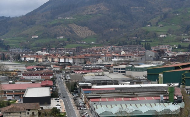El Gobierno Vasco advierte de que el Ayuntamiento de Azpeitia está poniendo «en riesgo» la reapertura de Corrugados
