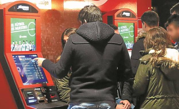 El cierre de locales de juego en la pandemia reduce un 22% las apuestas en Gipuzkoa