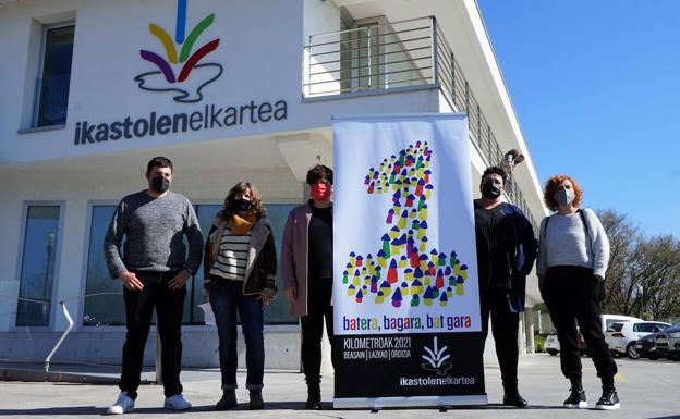 «Egoeraren araberako Kilometroak» jaia aurkeztu dute Gipuzkoako ikastolek