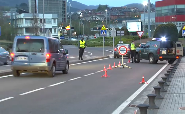 Los controles de PCR en la frontera son esporádicos y móviles