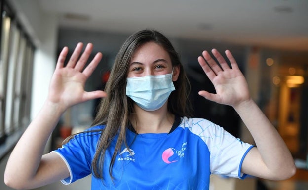 Naroa Agirre: «Makina bat kilometro egiten dituzte gurasoek nirekin hara eta hona»