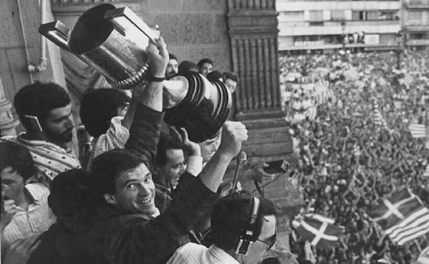 El último gran título vasco, el de la Real Sociedad en La Romareda