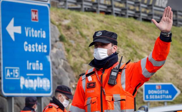 La Ertzaintza ha actuado «con megafonía» y ha «levantado acta» en la quedada de Lezama