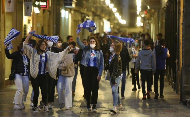 El título no se tradujo en aluvión de incidentes en Donostia: sólo dos detenidos por quemar un contenedor