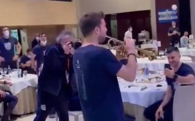 Illarramendi también la sabe tocar