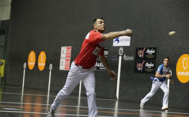 Peio Etxeberria y Galarza clasifican a Jaka y Martija