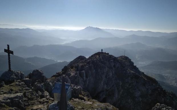 Udalatx, a un palmo de la inmensidad