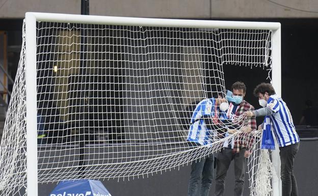 Gorka Otxoa no sabe ahora cómo llevar a cabo el sorteo de los trozos de red de la final de Copa