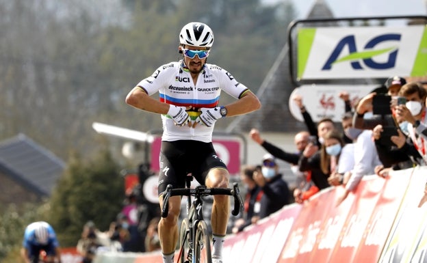 Alaphilippe aprueba geometría a la segunda