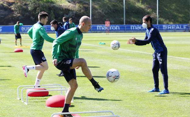Recuperar el control del centro del campo