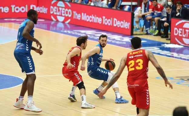 Todo le sale cruz al Acunsa GBC