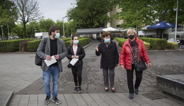 Jóvenes y mayores hacen frente común contra la discriminación por la edad
