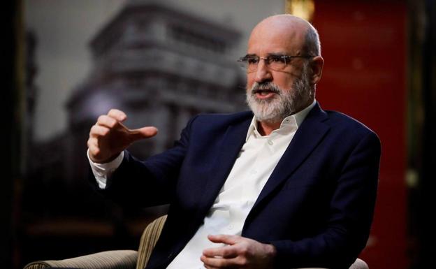 Fernando Aramburu publicará en septiembre la novela 'Los vencejos'