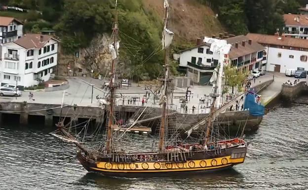 Escenas de piratas en Pasaia