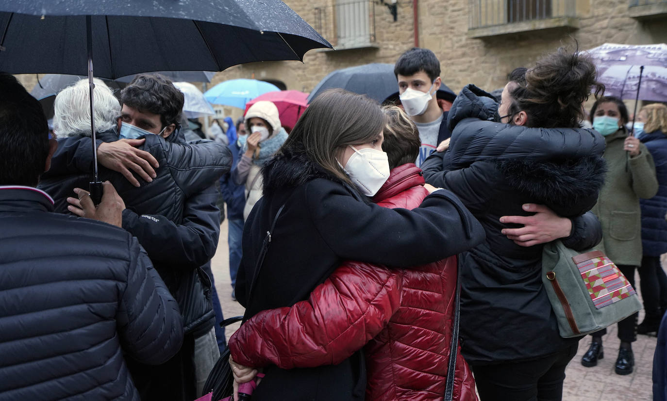 Homenaje en Artajona al periodista David Beriáin