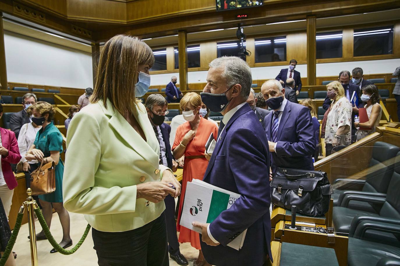 Urkullu enmienda a Mendia al rechazar el estado de alarma a la carta