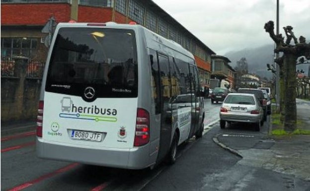 Los buses urbanos de Tolosa y Oñati se integrarán en la Mugi en los próximos meses