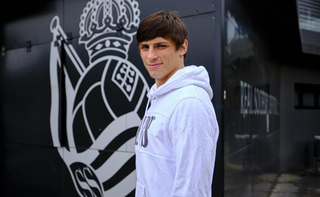 Robin Le Normand: «La Copa es la victoria de esa gente que me apoyaba cuando no me iba todo tan bien»