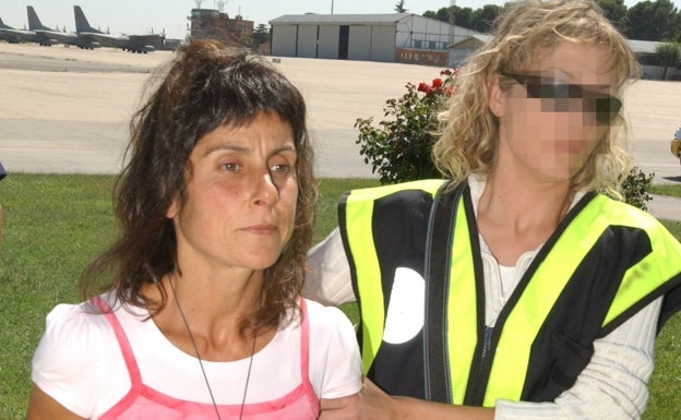 Interior acerca a la presa de ETA Lexuri Gallastegi, condenada por herir a 97 personas en un atentado en 2001 en Madrid