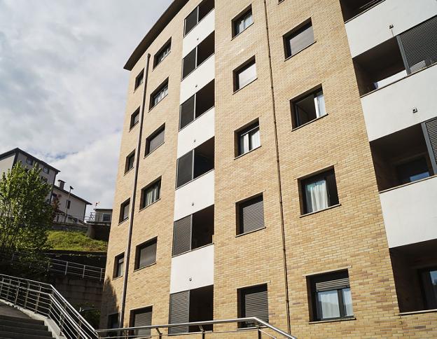 Nueva convocatoria para seis viviendas VPO en la plaza Agaramundu