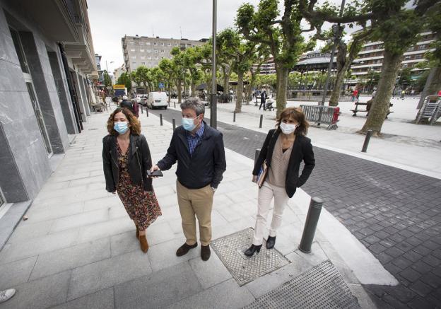 El vial de la plaza Ensanche se reabre limitado a 20 por hora