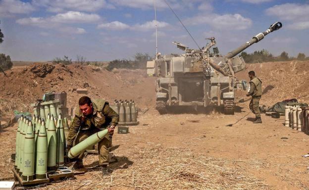 Israel moviliza a 9.000 reservistas y lanza una gran ofensiva contra Gaza