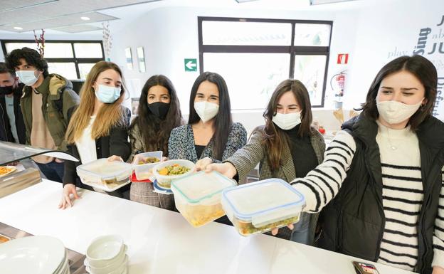 Tuppers en la 'uni' para reducir el uso de plástico