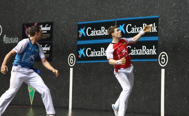 Artola resuelve a base de pegada ante un tenaz Agirre en 336 pelotazos