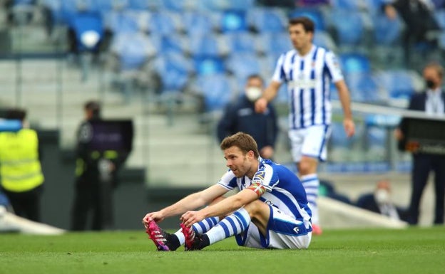 Una diminuta gota en un vaso colmado