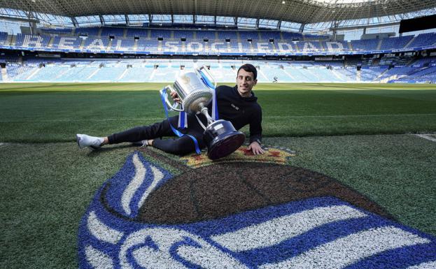 La afición de la Real Sociedad podrá fotografiarse con la Copa