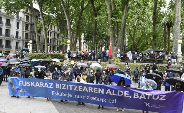 Kontseilua protesta contra la «involución de los tribunales» en materia lingüística