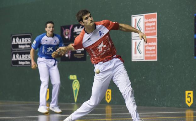 El látigo de Zabaleta arrolla a Darío y quiere domar ahora a un artista