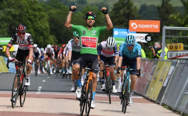 Alex Aranburu acaricia la victoria en la tercera etapa del Dauphiné