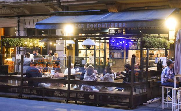 Euskadi rechaza las medidas acordadas por Sanidad y comunidades para limitar el ocio nocturno este verano