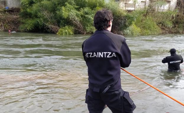 Localizan el cadáver de un vecino de Ataun de 82 años en el cauce del río Agauntza